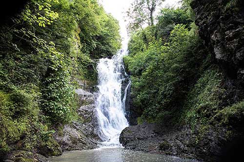 Tekkeöy Kurşunlu Şelalesi
