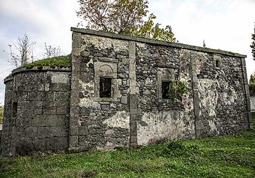 Asarağaç kilisesi kuzey tarafı