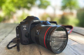 Fotoğraf Makinesi Canon 5D Mark IV